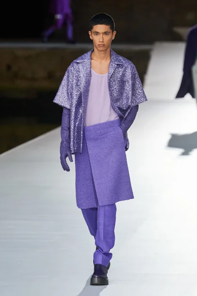 Look 52